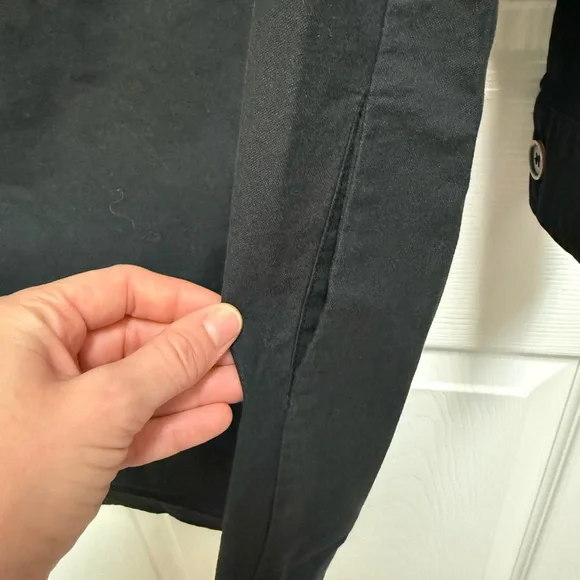 Pomander Place Black Popover Longsleeve Dress - Picture 7 of 12